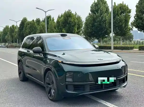 Li Auto L9 2025