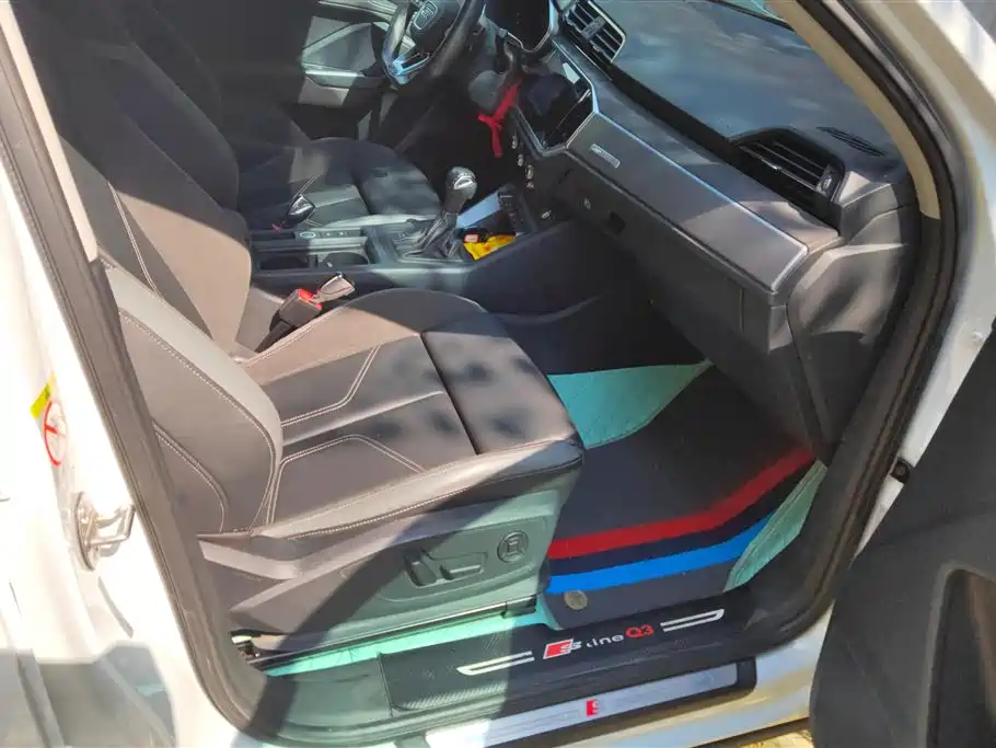 Audi Q3 Sportback 2022 — фото 8