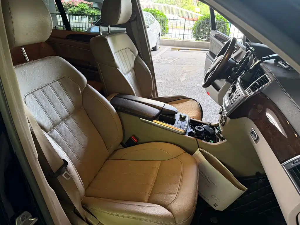 Mercedes-Benz GL-Class 2013 — фото 13