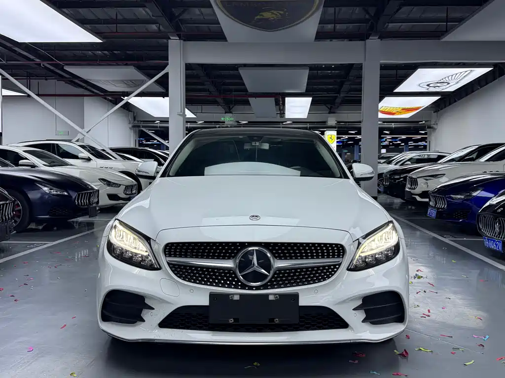 Mercedes-Benz C-Class 2019 — фото 2