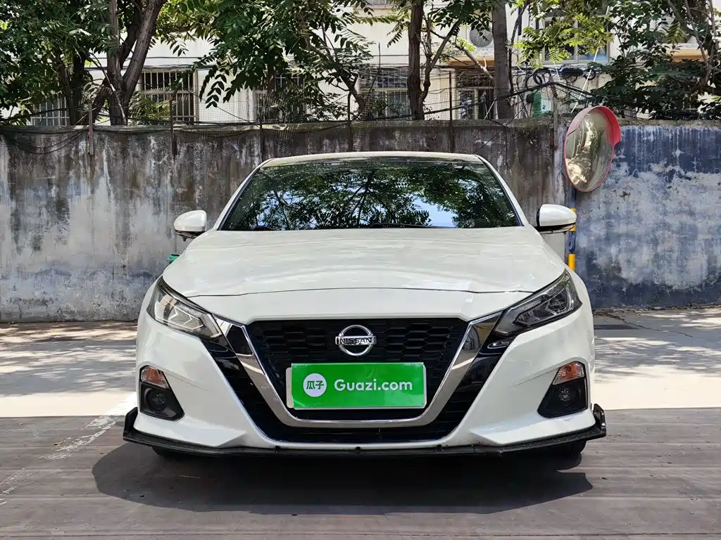 Nissan Teana 2023