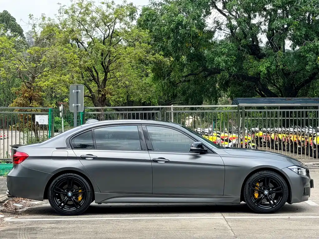 BMW 3 Series 2017