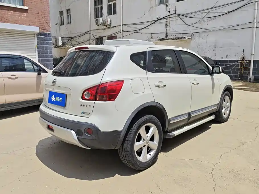 Nissan Qashqai 2015
