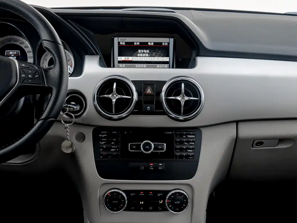 Mercedes-Benz GLK-Class 2014 — фото 15