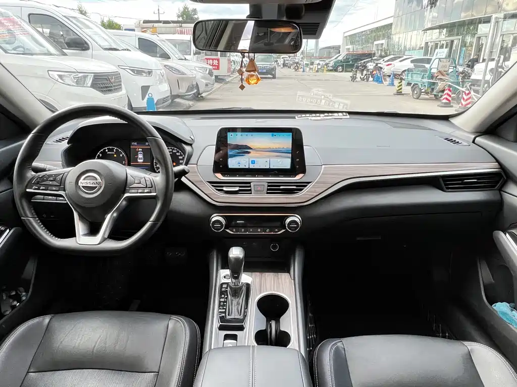 Nissan Teana 2022 — фото 7