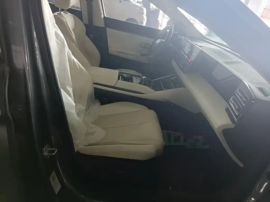BYD Qin L 2025 — фото 25