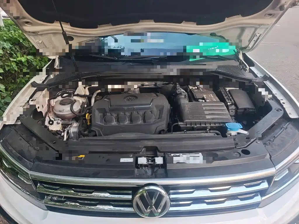Volkswagen Tiguan 2019 — фото 11