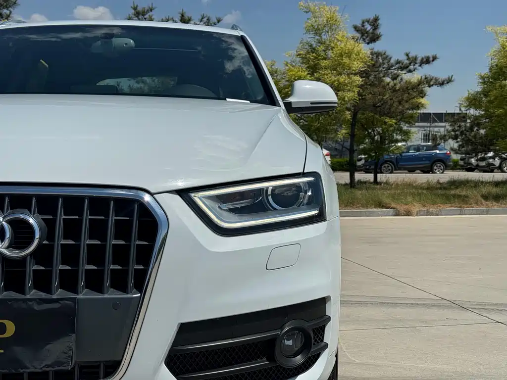 Audi Q3 2016 — фото 4
