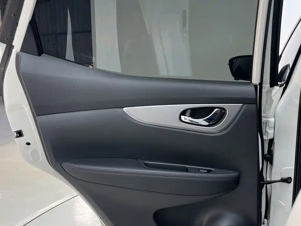 Nissan Qashqai 2023 — фото 30