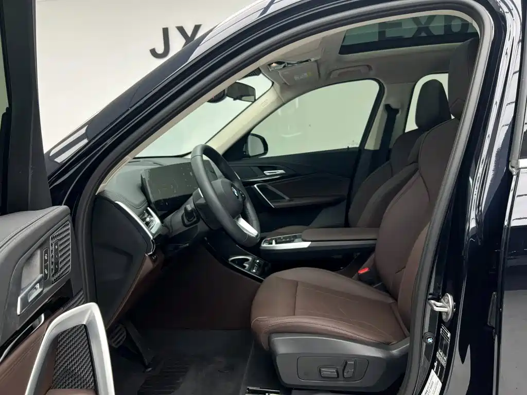 BMW X1 2023 — фото 14