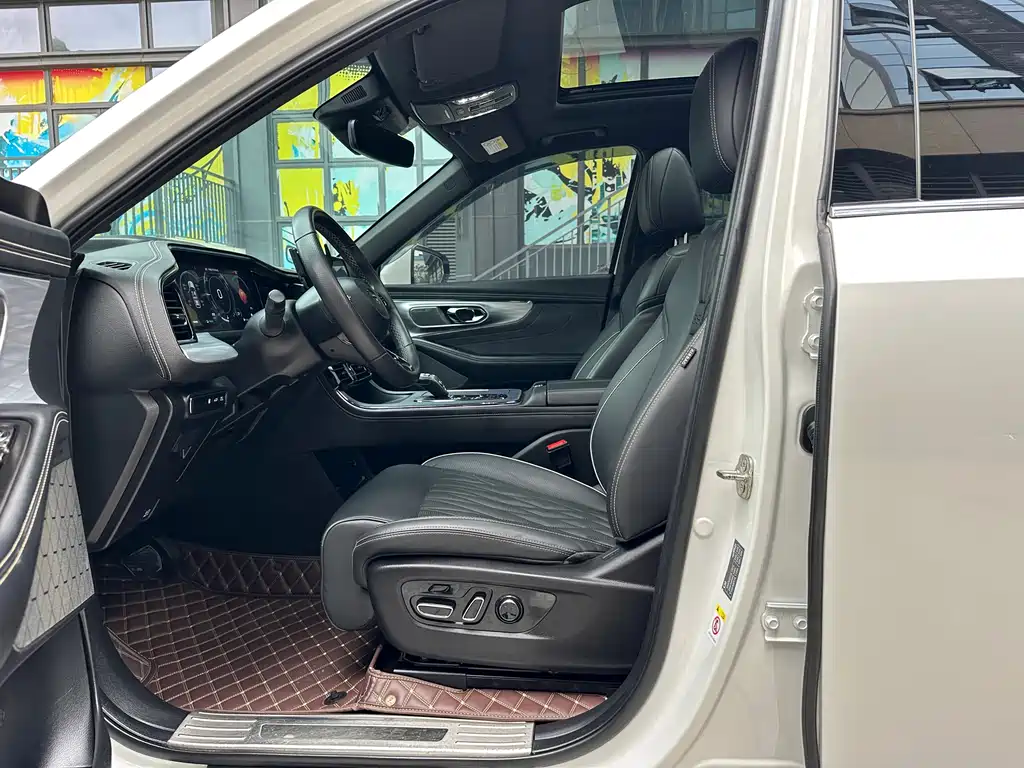 GAC Motor Trumpchi GS8 2023 — фото 5