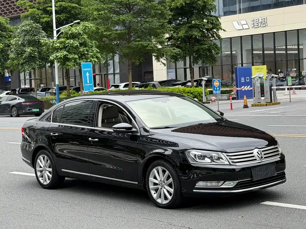 Volkswagen Magotan 2014