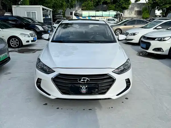Hyundai Celesta 2018