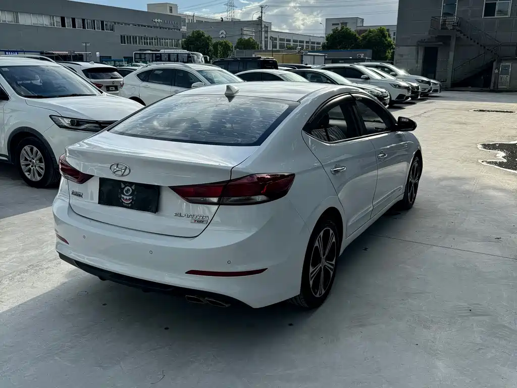 Hyundai Celesta 2018 — фото 13