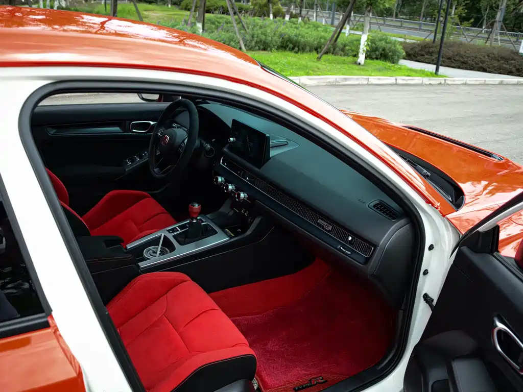 Honda Civic 2025 — фото 15