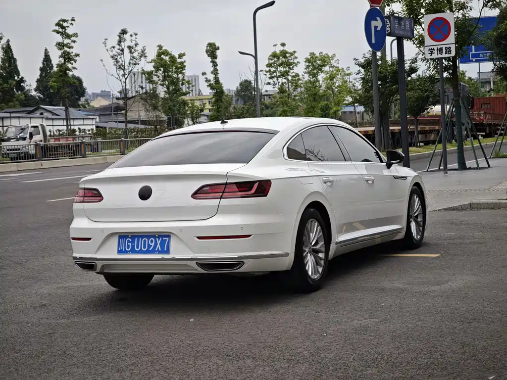 Volkswagen CC 2019 — фото 7