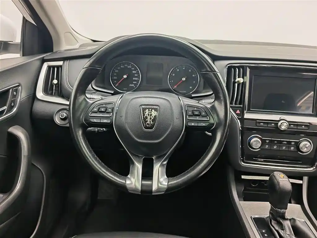 Roewe i6 Classic 2019 — фото 11