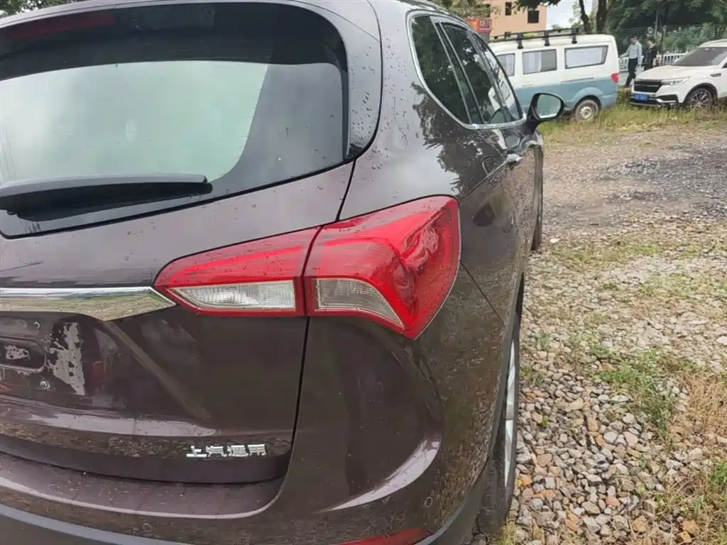 Buick Envision Plus 2019 — фото 8