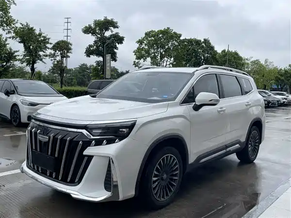 Geely Haoyue L 2025