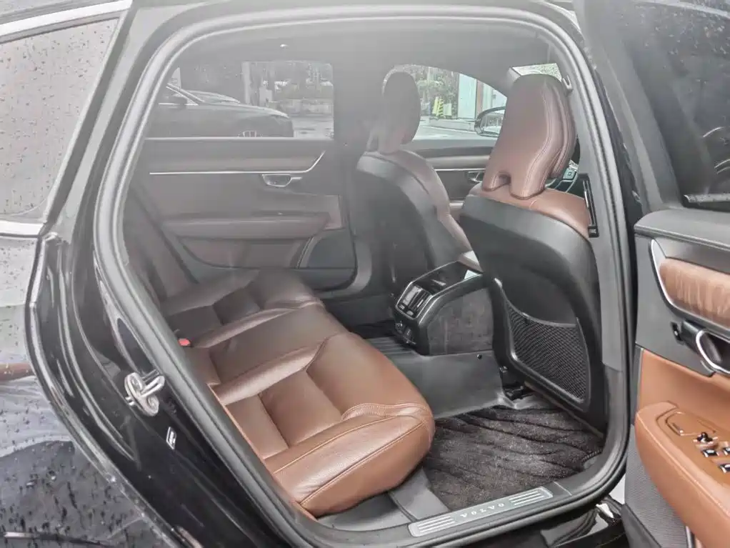 Volvo S90 2023 — фото 20