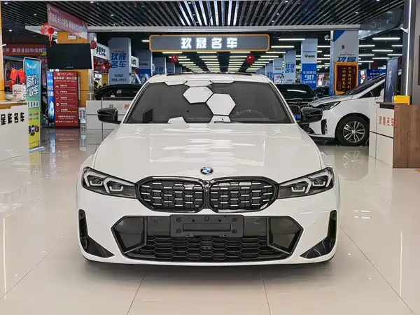 BMW 3 Series 2024