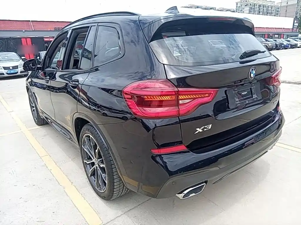 BMW X3 2021