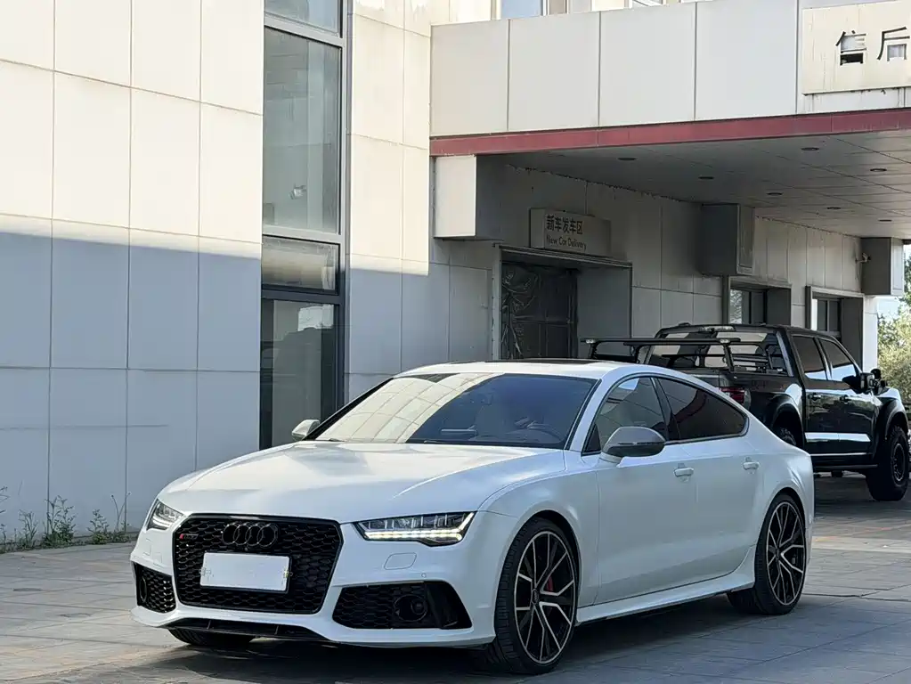Audi RS 7 2019 — фото 1