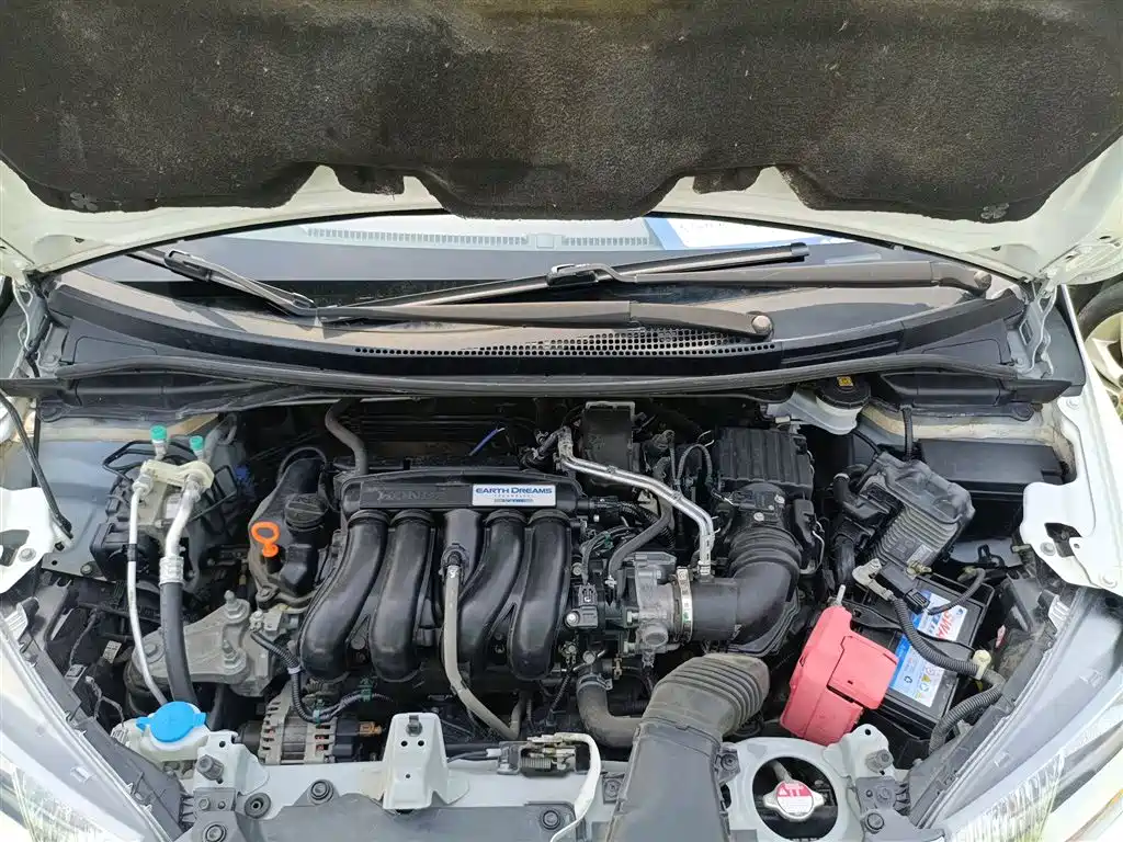 Honda Fit 2018 — фото 16