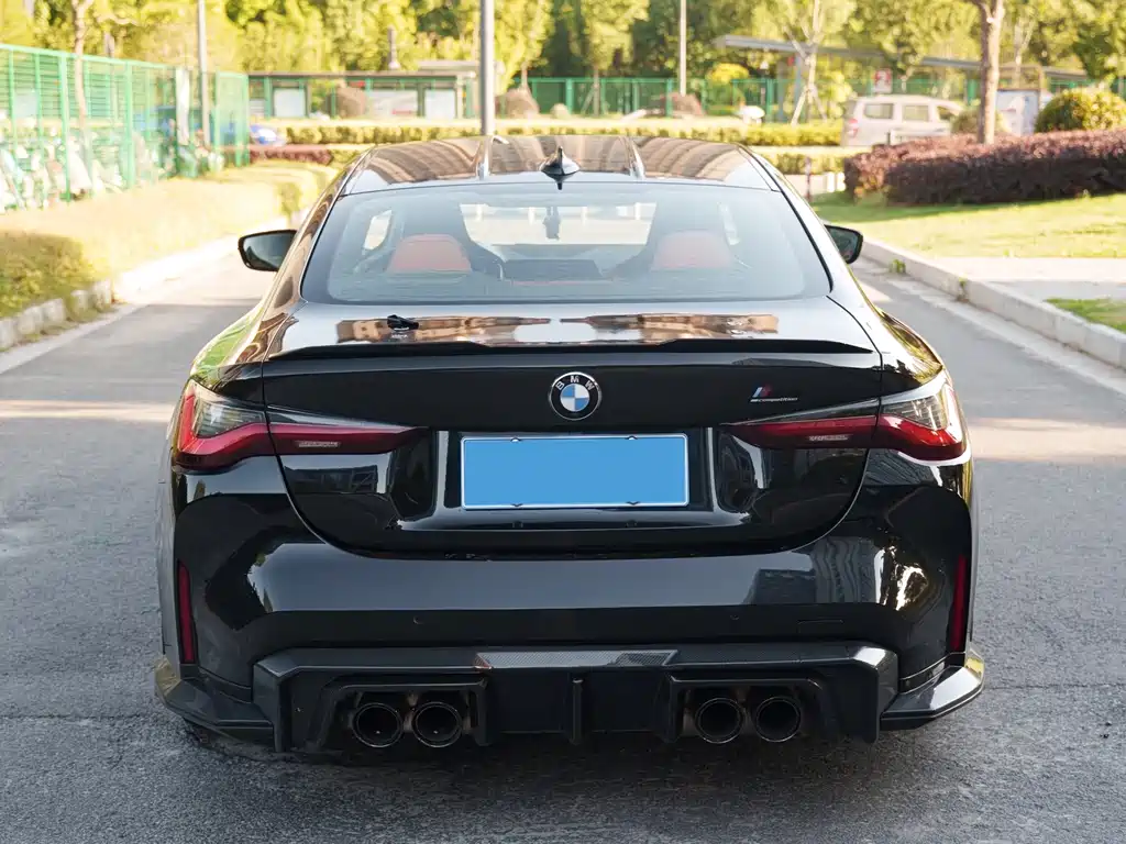 BMW M4 2022 — фото 5