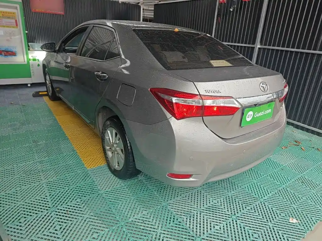 Toyota Corolla 2015