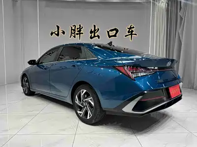 Hyundai Elantra 2024
