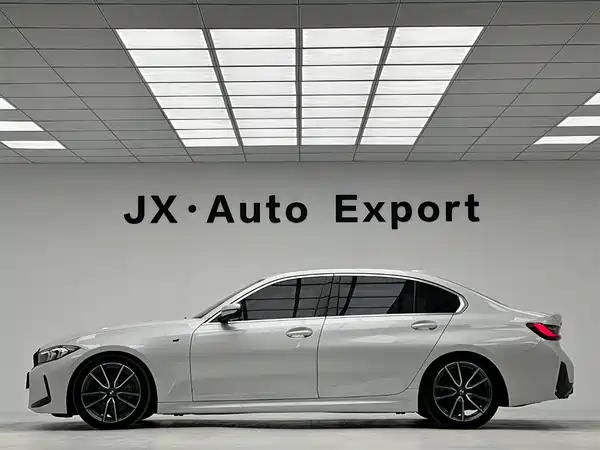 BMW 3 Series 2023