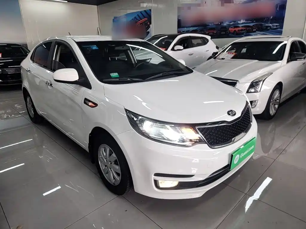 Kia K2 2015