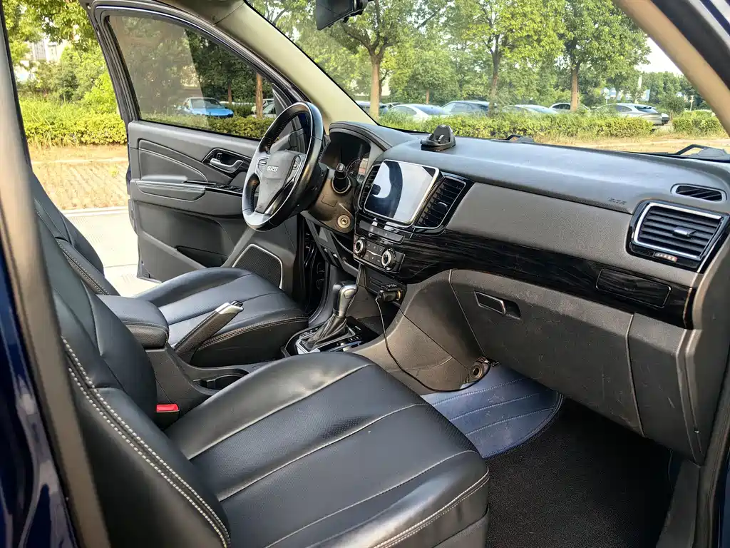 Isuzu Lingtuo 2021 — фото 11