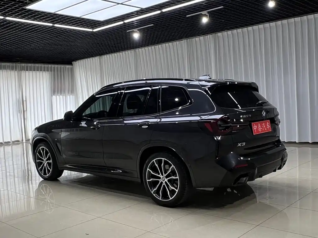 BMW X3 2021