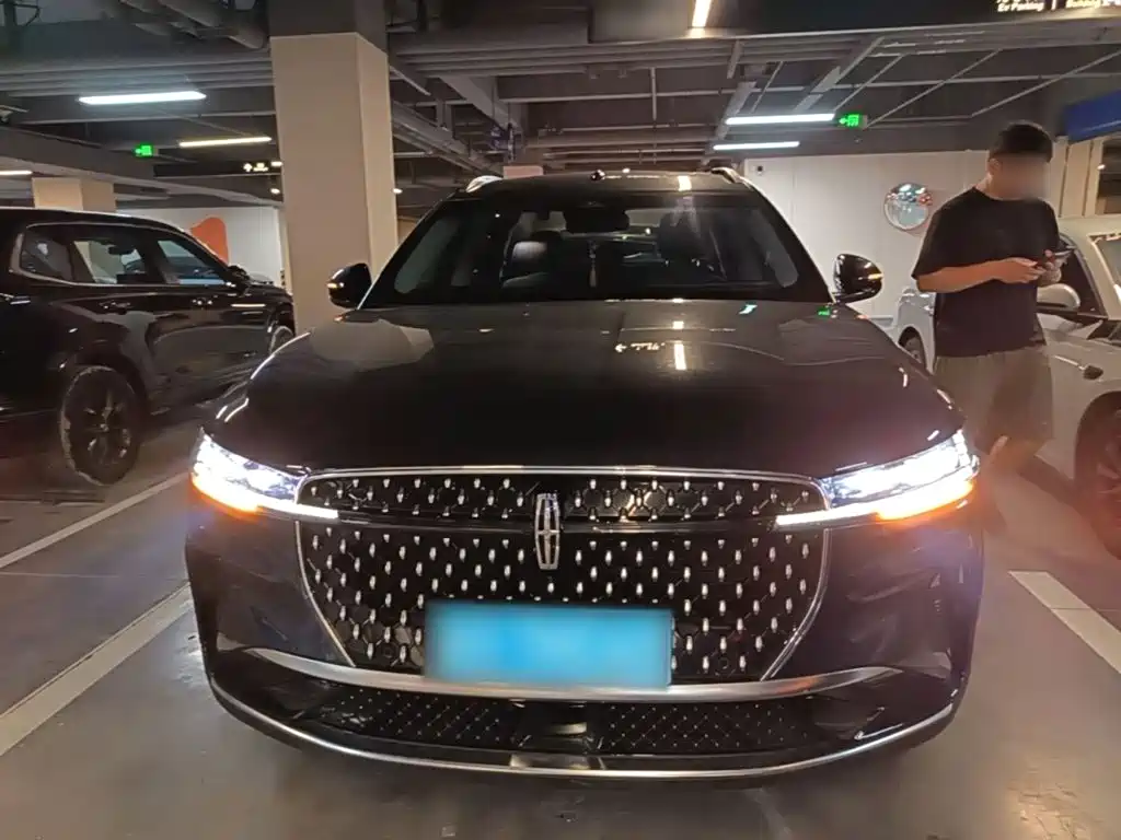 Lincoln Nautilus 2024