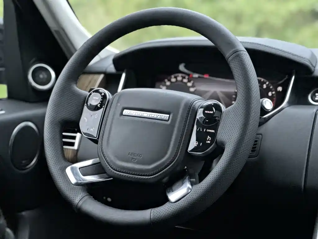 Land Rover Range Rover 2020 — фото 8