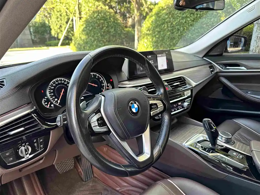 BMW 5 Series 2018