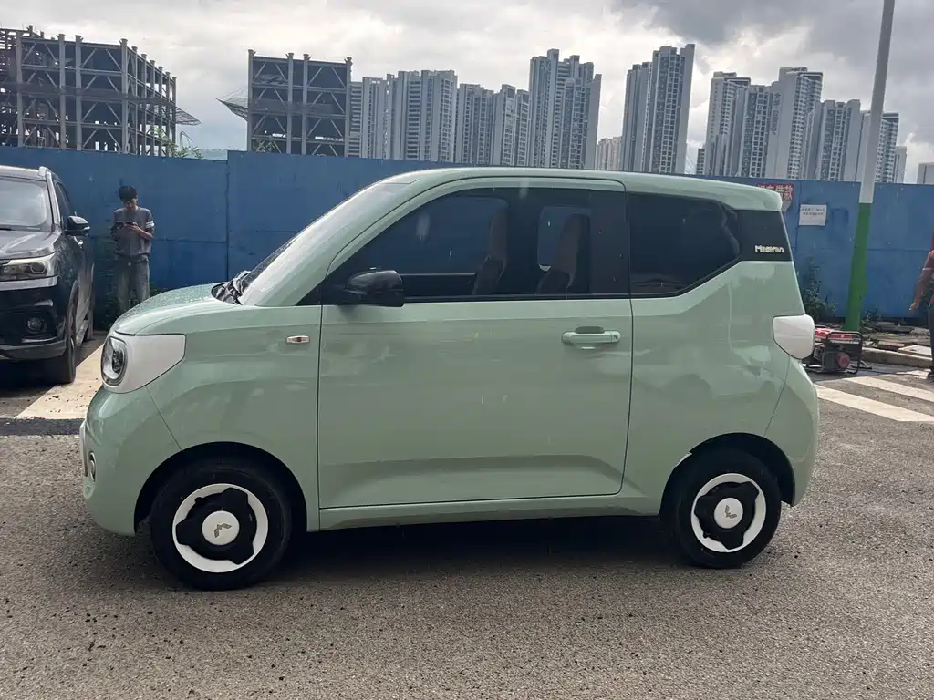 Wuling MINIEV 2025