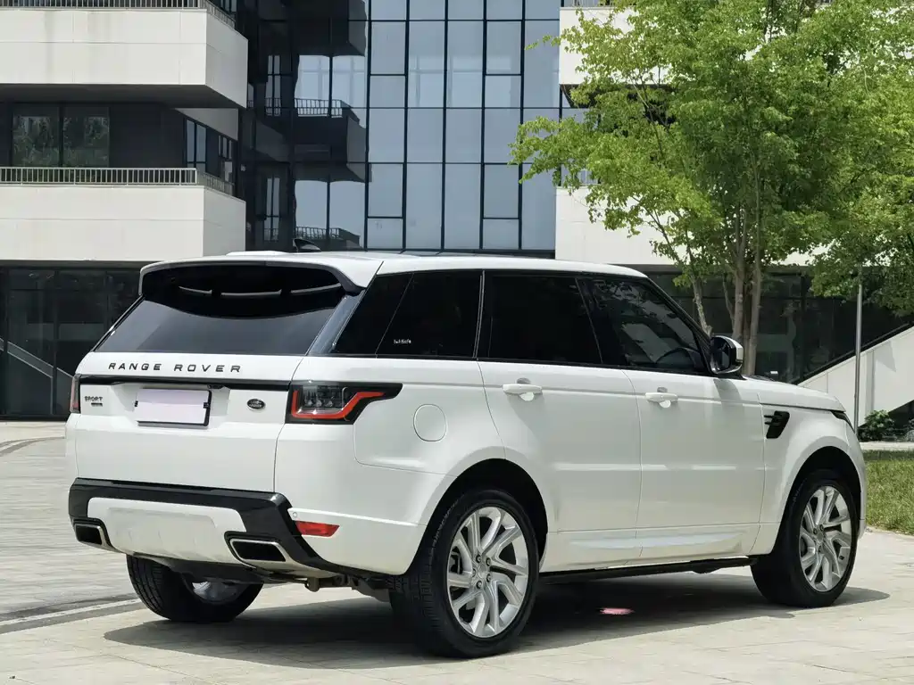 Land Rover Range Rover Sport 2018 — фото 6
