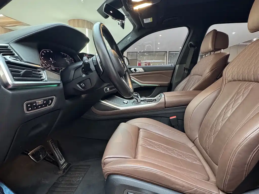 BMW X7 2019 — фото 14