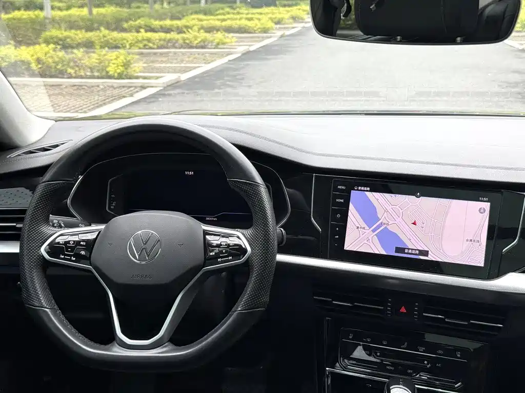 Volkswagen Passat 2022