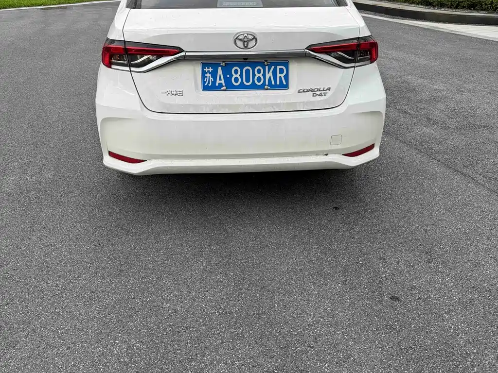 Toyota Corolla 2019 — фото 4