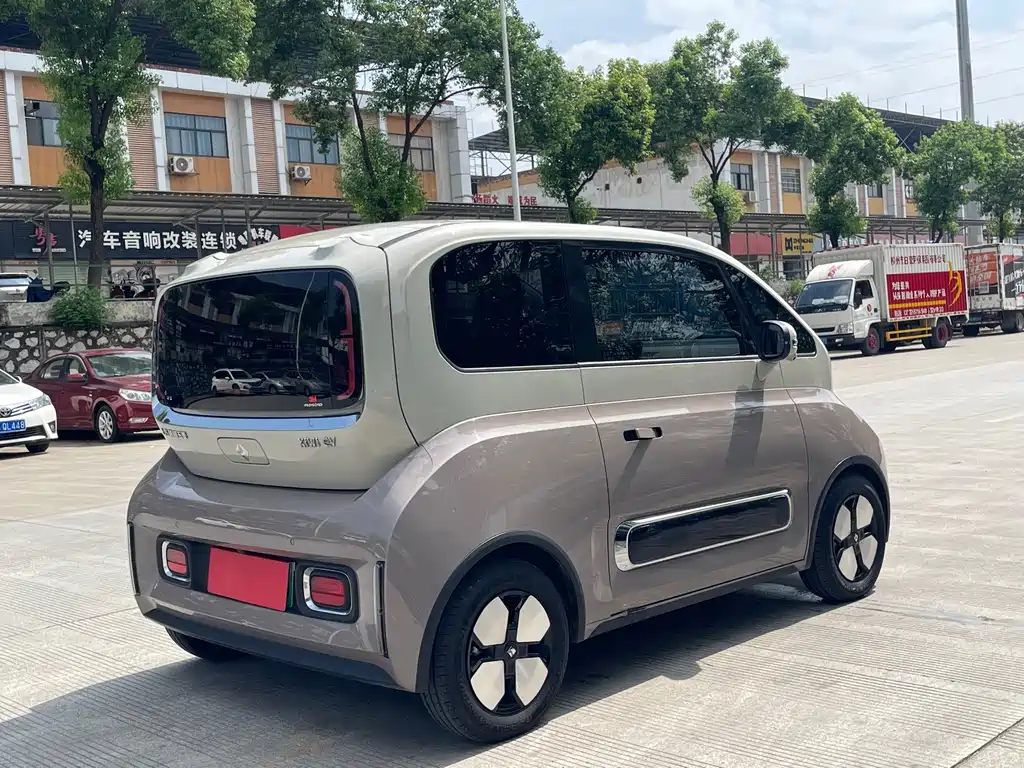 Baojun KiWi EV 2023 — фото 9