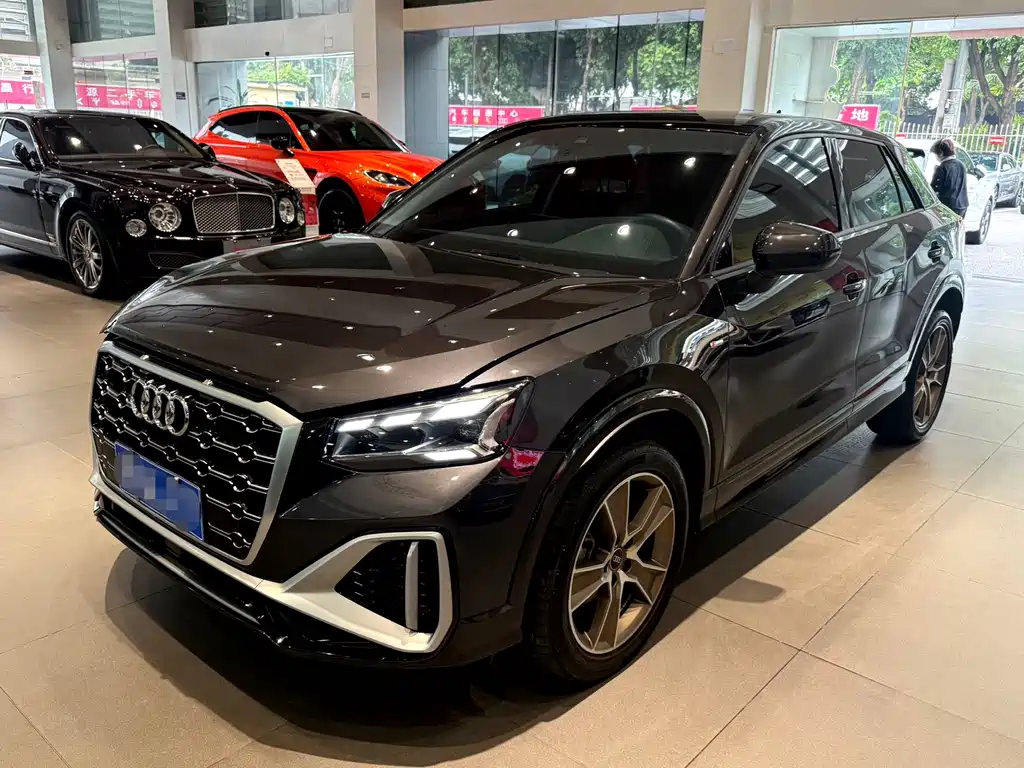 Audi Q2L 2022