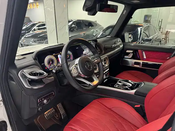 Mercedes-Benz G-Class 2023