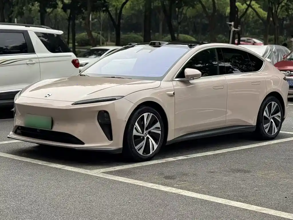 NIO ET5 2024