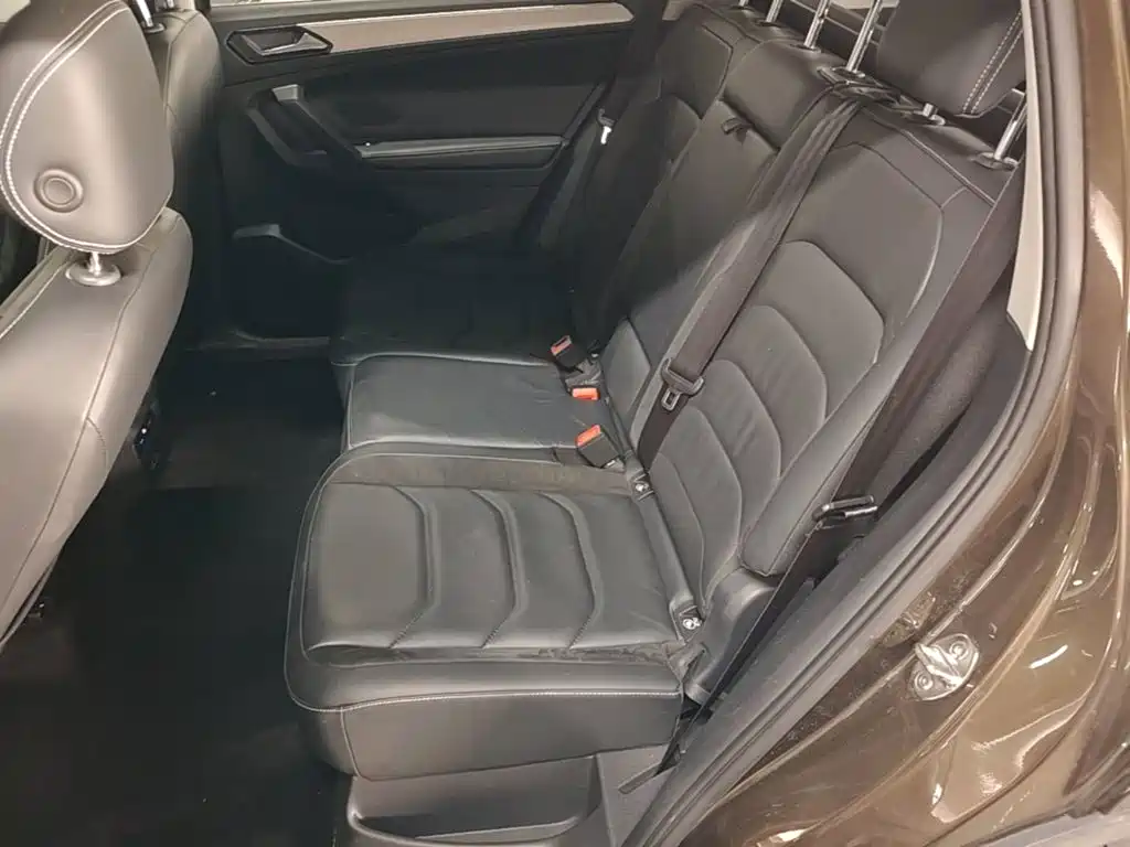 Volkswagen Tiguan L 2017 — фото 17