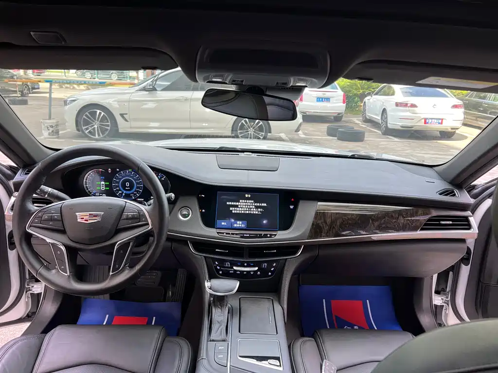 Cadillac CT6 2017 — фото 24