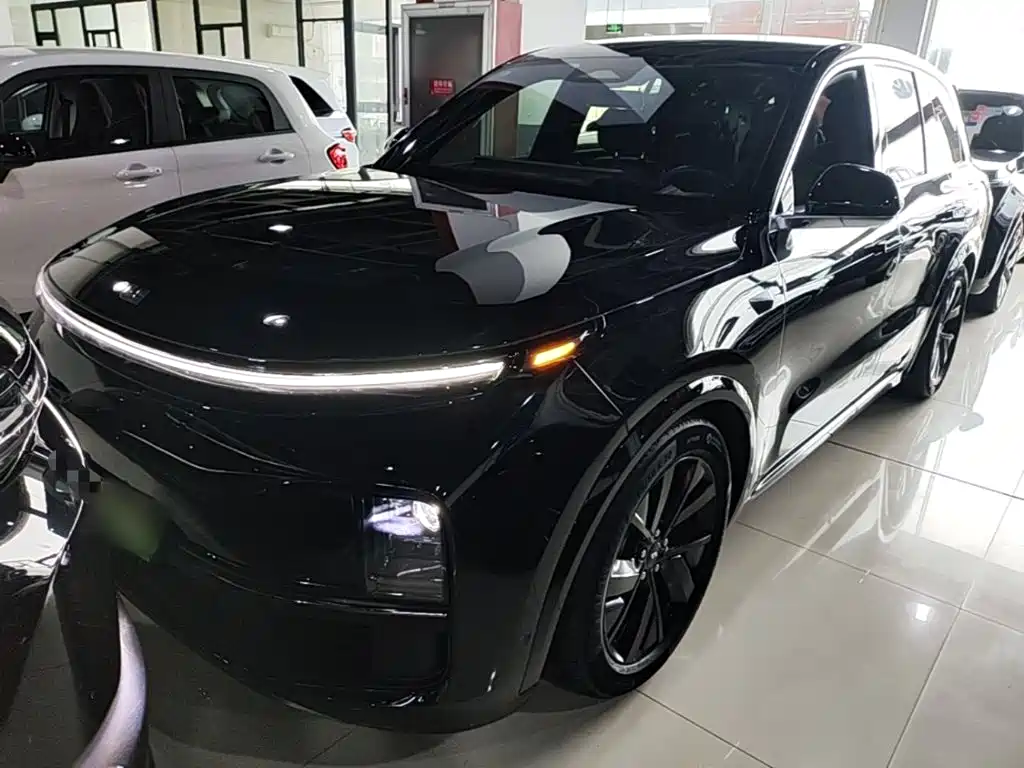 Li Auto Li L8 2023